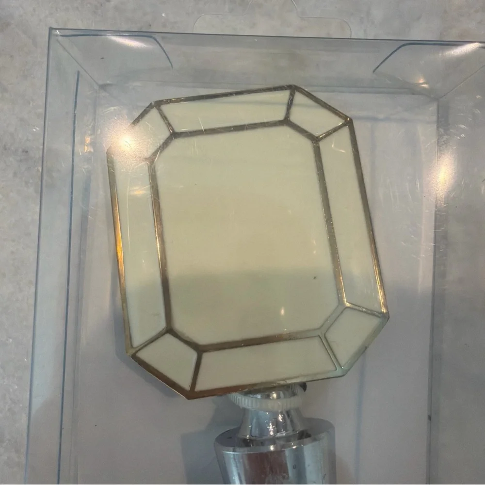 New Cream Gem Shaped Wine Stopper‎ Bridal Bachelorette